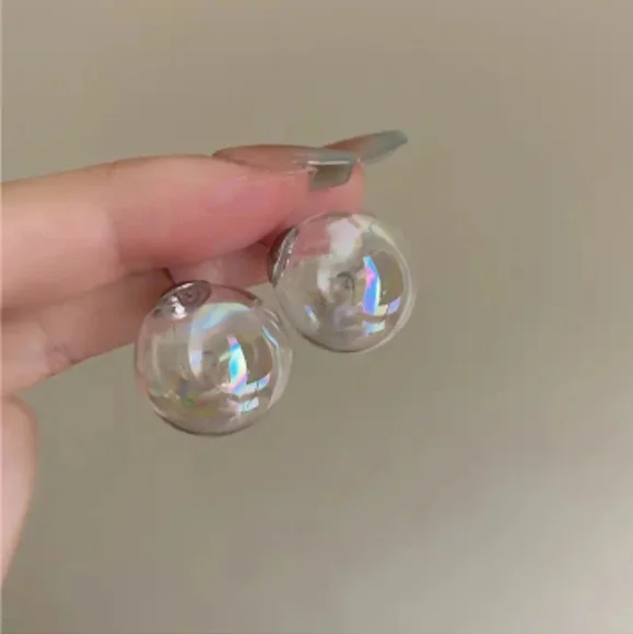 🫧Super Cute Bubble Earrings With Transparent Acrylic & 925 Silver Posts🫧 (OS) - Picture 2 of 11